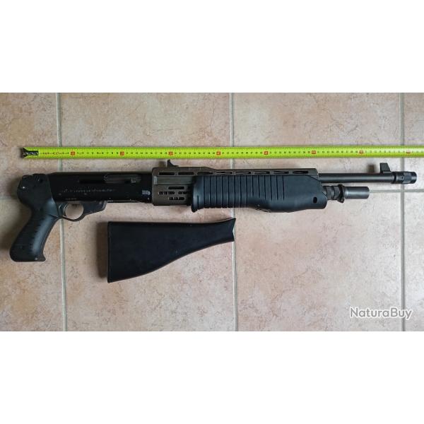 Franchi SPAS 12 fusil semi-automatique et � pompe calibre 12/70
