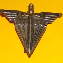 Ecole des Troupes A&eacute;ro Port&eacute;es, actuel, guilloch&eacute; embouti, pastille , FABRICANT DRAGO PARIS , HOMOLO