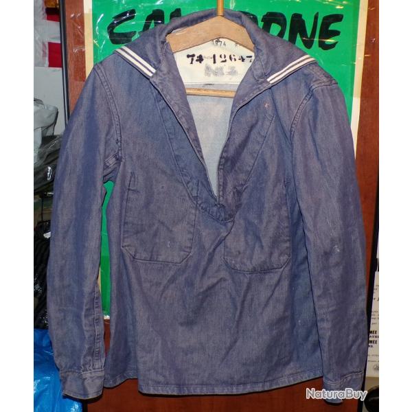 VAREUSE BLEU TYPE JEAN AVEC SON COL BLEU  DE LA MARINE NATIONALE FRANCAISE , TAILLE 96 SOIT  EN CIVI