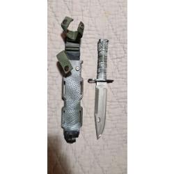 Couteau m9 phrobis cuk