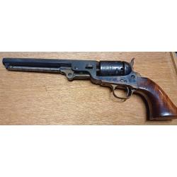 Revolver &agrave; poudre noire COLT 1851 cal. 36 PIETTA de 1975 + hoster cuir