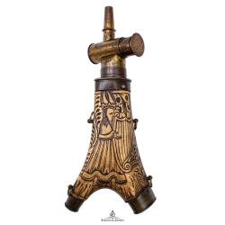 POIRE A POUDRE EN CORNE DE GRAND CERF