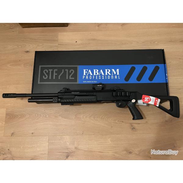 Fusil � pompe fabarm stf12 12/76 jamais tir�