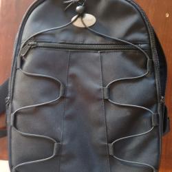 Sac &agrave; Dos Photo Noir pour Appareil DSLR/DSLM  marque MONTANA