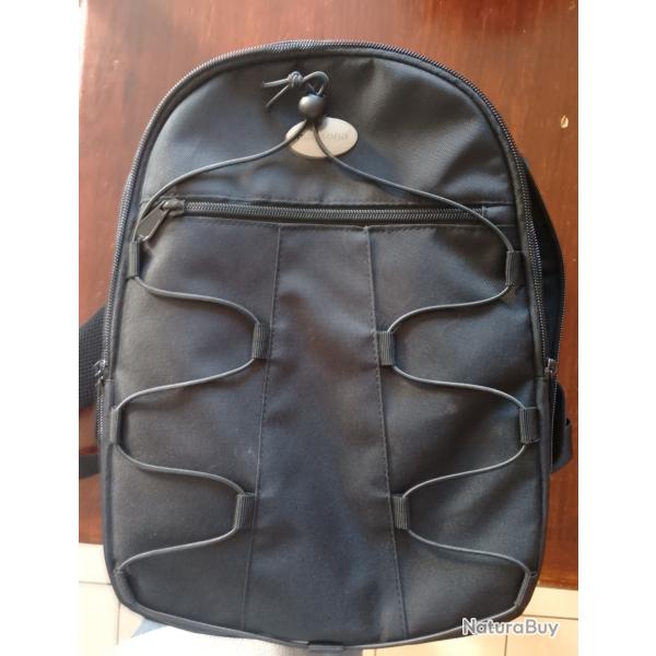 Sac � Dos Photo Noir pour Appareil DSLR/DSLM  marque MONTANA