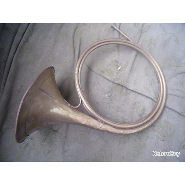 cor de chasse pavillon environ 27 cm de diam�tre