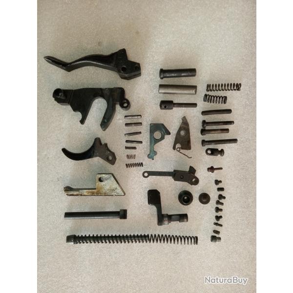 Lot de pi�ces lance fus�e LP1 RDA