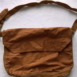 Musette cachou mod&egrave;le 1892 du soldat Fran&ccedil;ais Poilu WW1