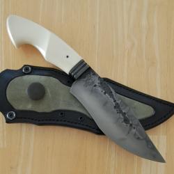 Superbe couteau artisanal par Giedymins BIG Blades