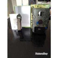 Cam&eacute;ra de chasse infra rouge. De surveillance de faune.