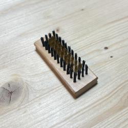 Brosse bois et laiton sp&eacute;ciale daim et nubuck WOLY