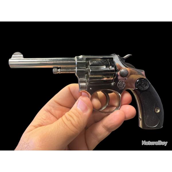 superbe ladysmith 1 er mod�le calibre 22 avec son etuit cuir