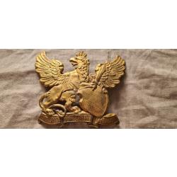 Plaque de casque a pointe,  Badoise laiton WW1  (1234*) patine dor&eacute;e mate