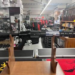 Smith & Wesson MP15 Sport III 223 rem + Point rouge URIKAN