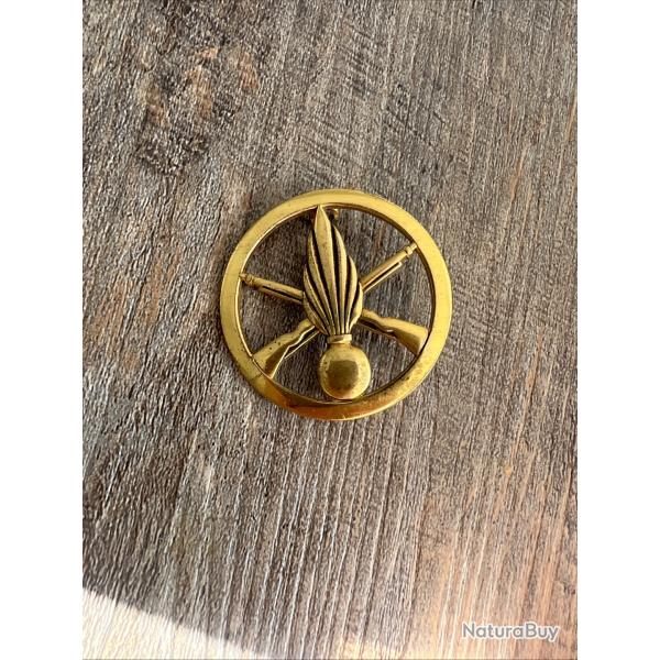 INSIGNE DE B�RET INFANTERIE - L. BICHET