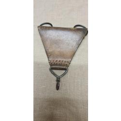 Triangle en cuir Fran&ccedil;ais pour brelage de combat ORIGINAL  N'2 (1133)