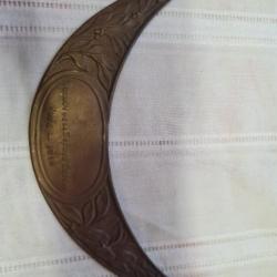 Plaque en laiton pour casque Adrian, soldat de la grande guerre 1914/1918   N'1 (1234)