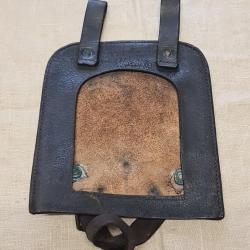 Porte Pelle en cuir  (12345)