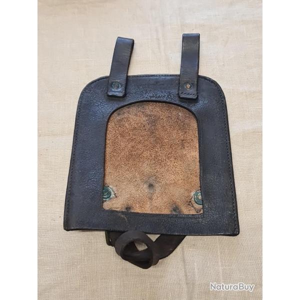 Porte Pelle en cuir  (12345)