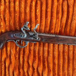 Pistolet &agrave; silex r&eacute;plique
