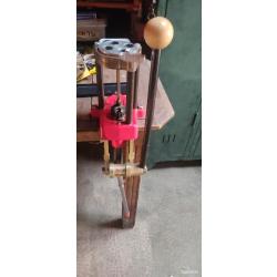 Presse LEE Classic turret.