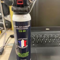 A&Eacute;ROSOL GEL LACRYMOG&Egrave;NE CS 80 100 ML AVEC POIGN&Eacute;E - NOUVELLE G&Eacute;N&Eacute;RATION