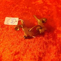 Paire de chien en laiton . Ils n'ont jamais &eacute;t&eacute; mont&eacute;s.                                       (3)