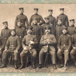 CPA - photo D'un groupe de soldats allemands -N7371