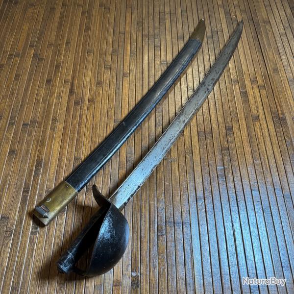 BEAU SABRE FRAN�AIS D'ABORDAGE DE MARINE 1833 FOURREAU A L'ANCRE DE MARINE
