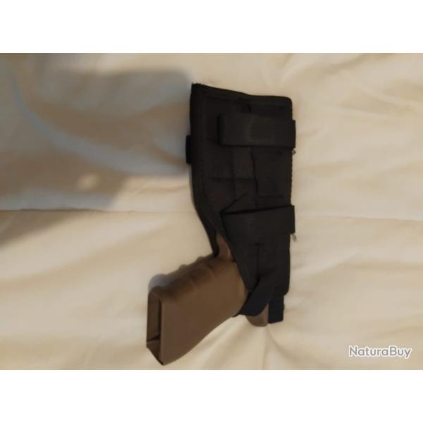 Holster universel noir molle