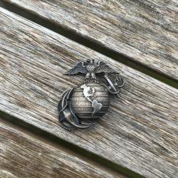 Insigne de col USMC EGA en argent massif - Seconde Guerre mondiale - Fabricant H.J. - 1939-1944