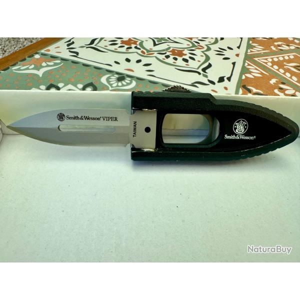 Couteau viper smith & Wesson rare