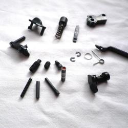 Pi&egrave;ces d&eacute;tach&eacute;es pour pistolets BERETTA  22 Lr - mod&egrave;les  76 / 71 / 72 / 74