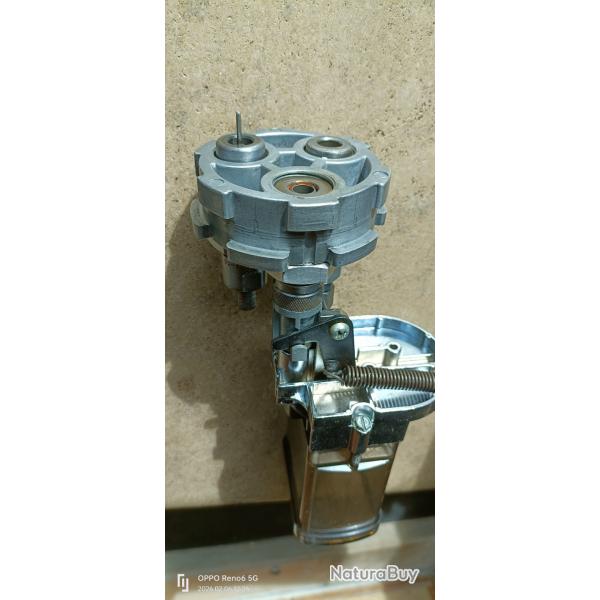 PRESSE DE RECHARGEMENT LEE AUTO 1000 PLATEAU SUP EQUIPE