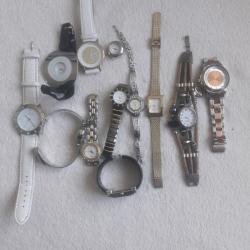 Lots 12 montres vantage