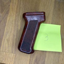 Poign&eacute;e ak Bak&eacute;lite de production sovi&eacute;tique pour AK47, AK74, AK103 et AKM (lot 3)