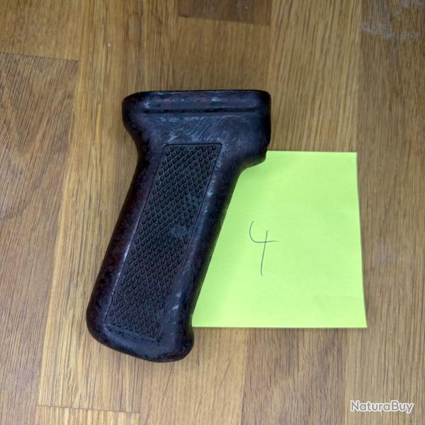 Poign�e ak Bak�lite pour AK47, AK74, AK103 et AKM (lot 4)