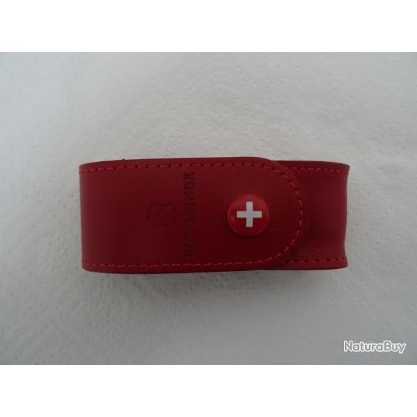 Etui rouge en cuir 100 mm Victorinox r�f�rence 4.0520.1 "NEUF"
