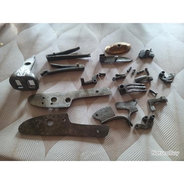 divers ressorts et pi�ces