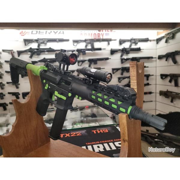 Legacy Armament UT908 AR9 ZOMBIE 9 mm + Lampe + PR URIKAN OCCASION