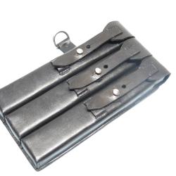 Superbe porte chargeur cuir MP38 ou MP40 repro