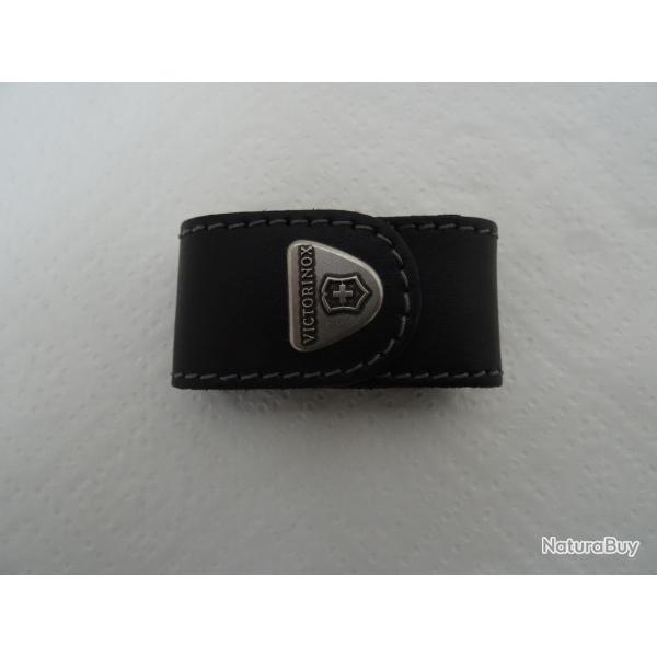Etui noir en cuir 65 mm Victorinox r�f�rence 4.0518.XL "NEUF"