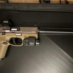 FN 502 tactical FDE cal .22lr tout &eacute;quipe