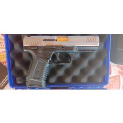 Pistolet SARSILMAZ ST9