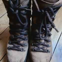 Paire de chaussures de montage femme marque Kayland pointure 40