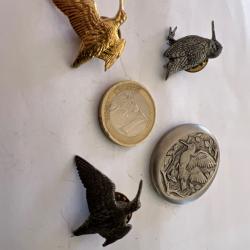 Vends  broches b&eacute;casse