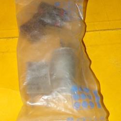 RADIO MILITAIRE PIECES POUR POSTE BC 611 : SACHET DE QUARTZ POUR BC 611 ,  RADIOAMATEUR ,  BON ET