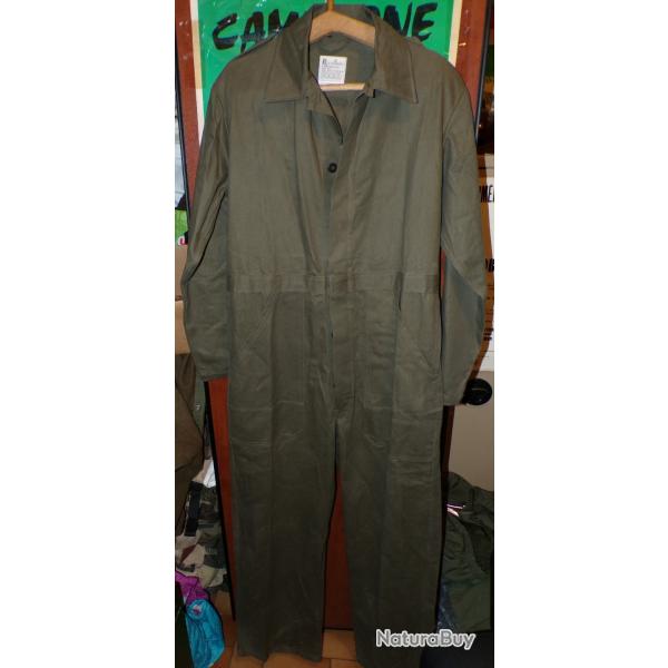 COMBINAISON DE TRAVAIL DE TYPE N.B.C DE L'ARMEE DE TERRE DU DANEMARK  , ORIGINE KL DANEMARK  ,TAILLE