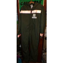 COMBINAISON DE TRAVAIL AVEC CAPUCHE DE L'ARMEE DE TERRE FRANCAISE  , ORIGINE FRANCE  ,TAILLE 92 SOIT