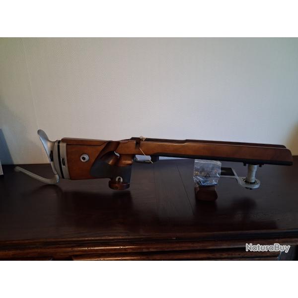 Vends une crosse mod�le 1813 Anschutz